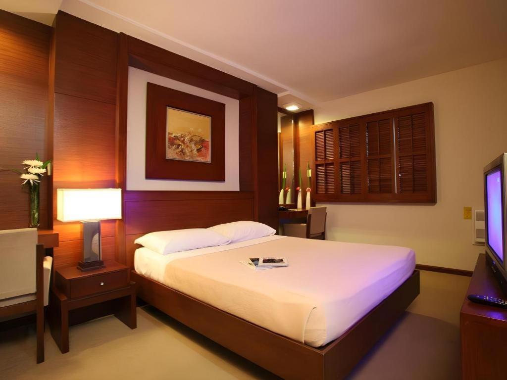 Amorsolo Mansion Hotel Manila Zewnętrze zdjęcie