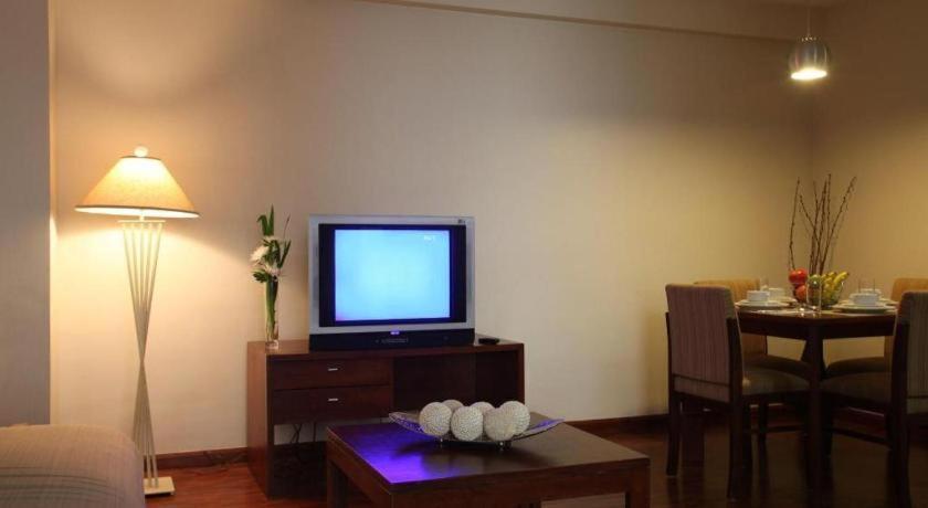 Amorsolo Mansion Hotel Manila Zewnętrze zdjęcie